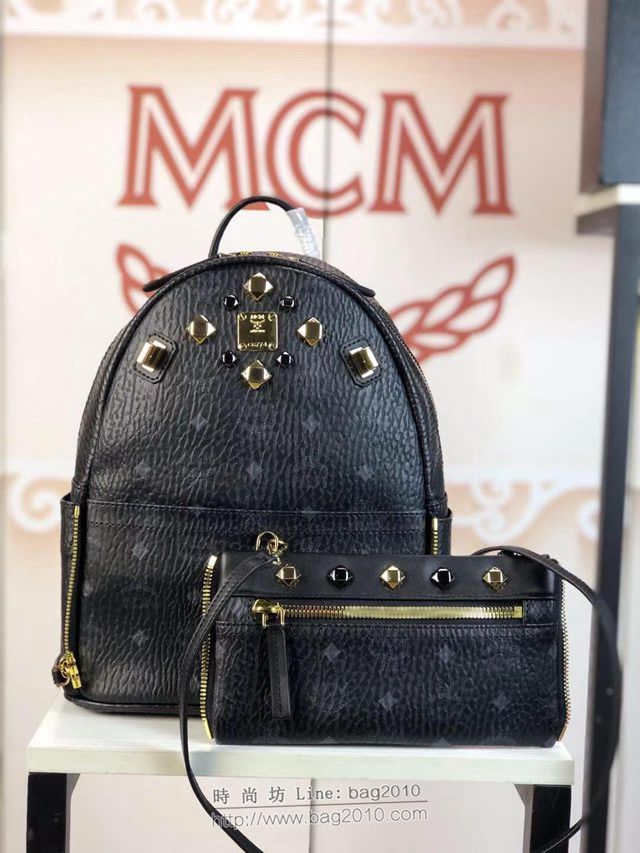 MCM雙肩包 原單 5722 新版子母包 前面袋子可拆卸 搭配長肩帶 兩用款 菱形釘 MCM女背包  mdmc1320